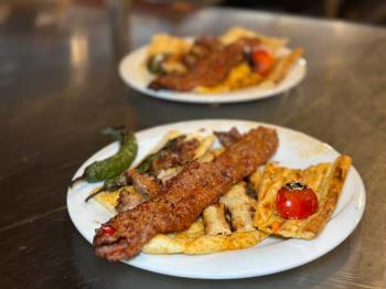 Kuzu Etinden Adana Kebabı
