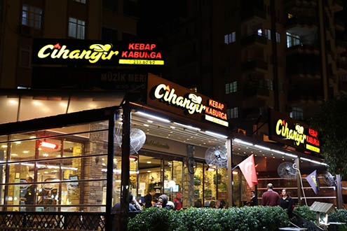 Cihangir Kebap Güzelyalı şubesi
